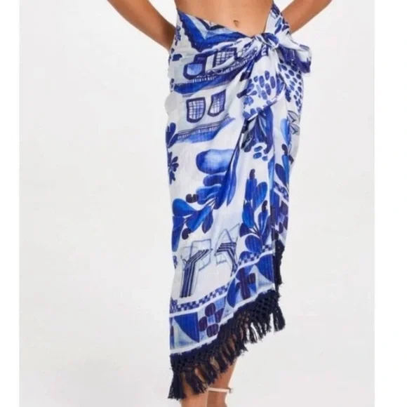 FARM RIO
Fringed Printed Metallic Voile Pareo sarong - Picture 1 of 9